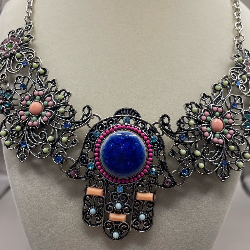 Silver Tone Statement Necklace With Egyptian Hams… - image 5